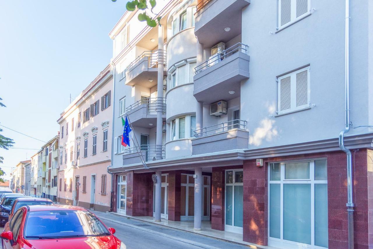 PUY Apartment Monte Zaro מראה חיצוני תמונה